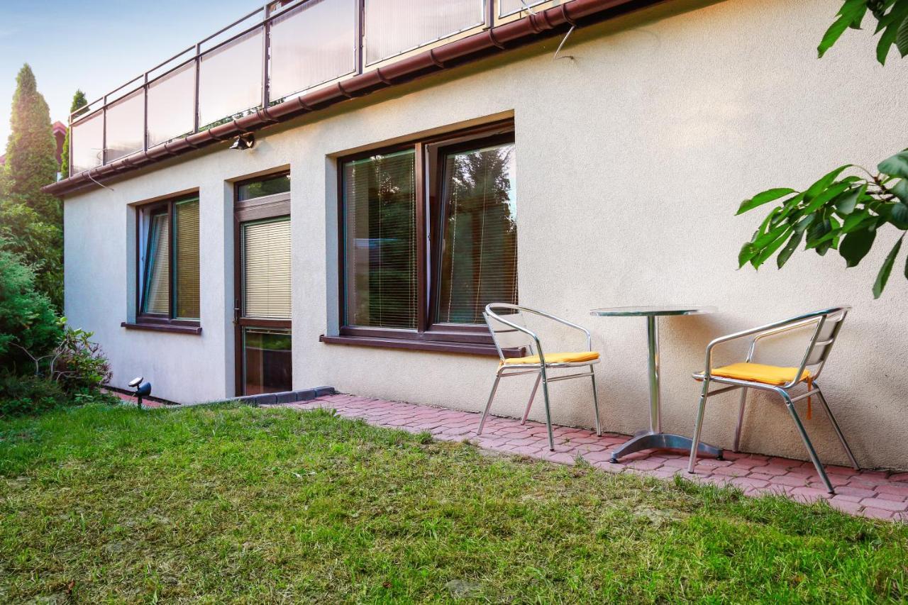 Apartament Z Ogrodem W Centrum Limanowej Limanowa Exterior photo