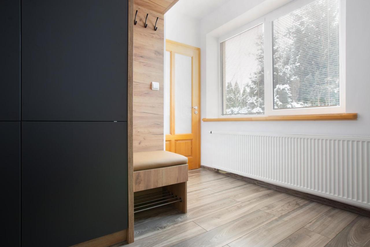 Apartament Z Ogrodem W Centrum Limanowej Limanowa Exterior photo